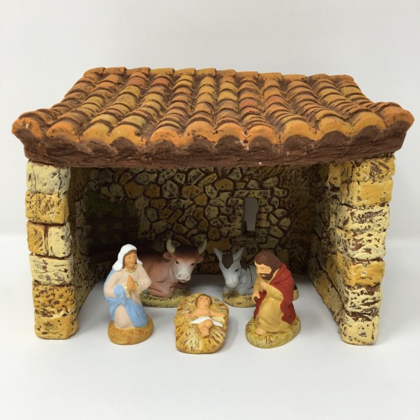 Complete nativity with Santons hut