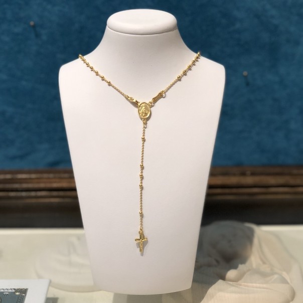 Rosary Necklace in Silver