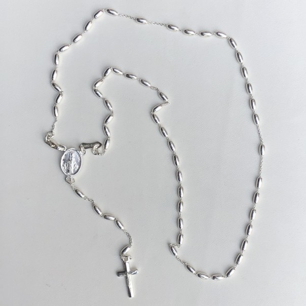 Rosario in argento grano ovale