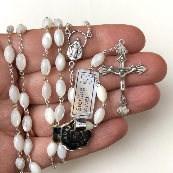 Rosary in silver and oval mother of pearl