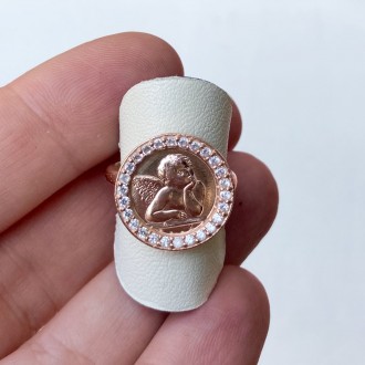 Angel ring with pink zircons