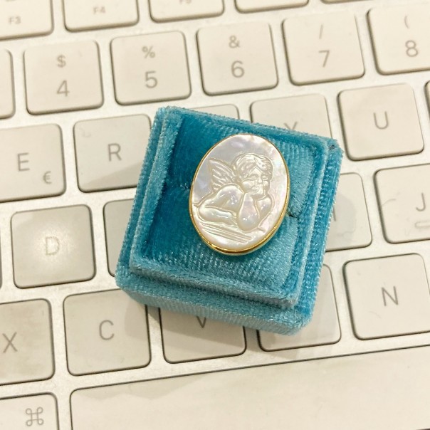 Anello Ti tengo per mano in argento dorato