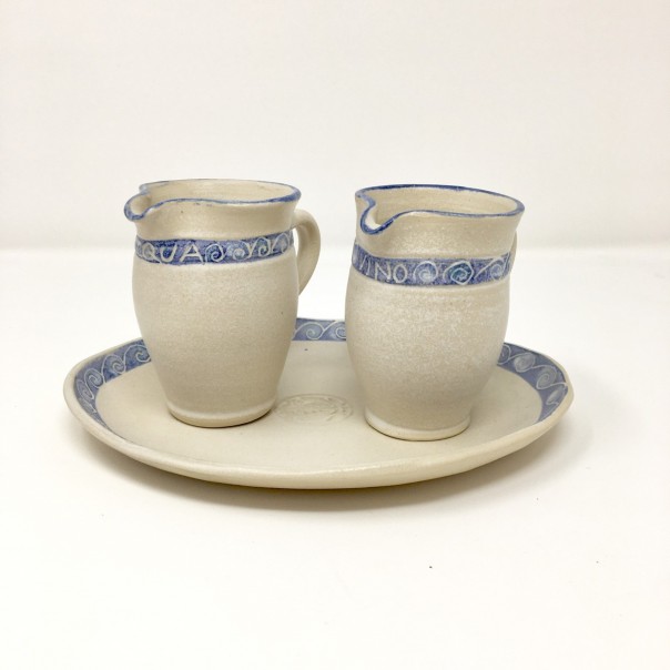 Cruet set in ceramic