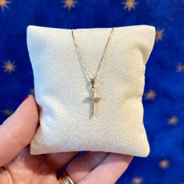 Necklace straight line