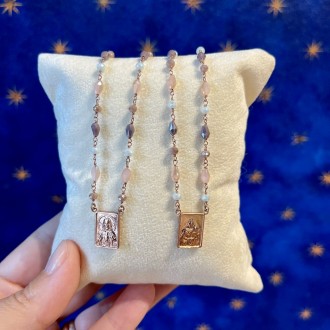 Oblong sapphire scapular