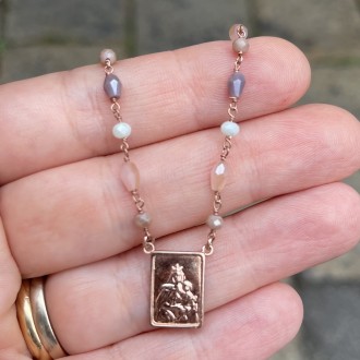 Scapular choker oblong sapphires