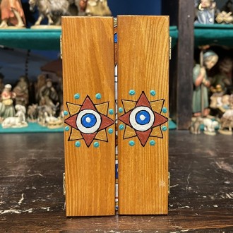 Trittico Presepe dipinto, Presepi etnici 2