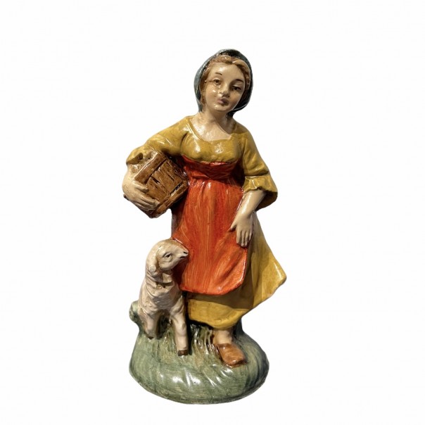 Shepherdess with basket -paper-mache- 10 cm, Nativity scenes in papier-mâché