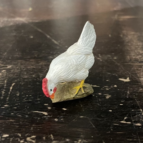 Gallina -presepe in ceramica-, Ceramica di Brunella
