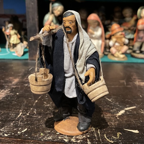 Uomo con secchi - presepe napoletano - 13 cm