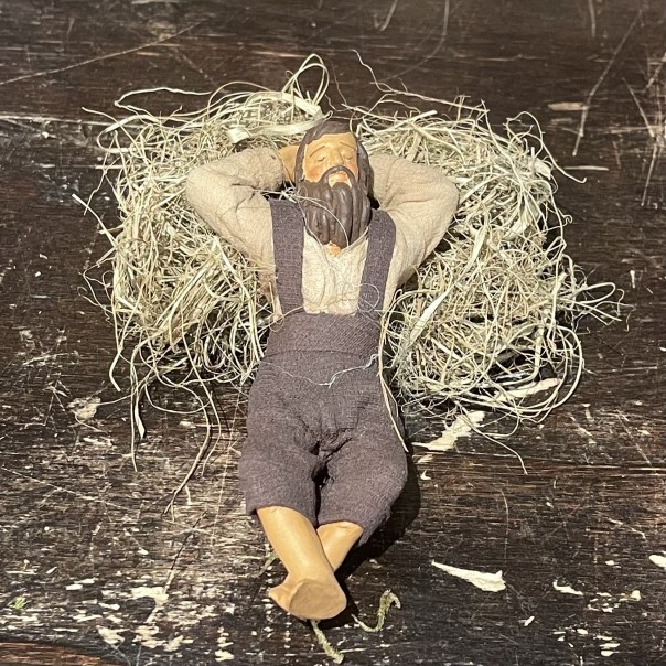 dormiente appoggiato su fascina - presepe napoletano - 13 cm