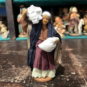 Woman with flour sack, Neapolitan dress 13 cm 2