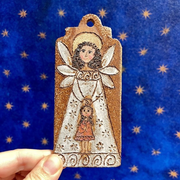 Guardian angel with little girl, Gres by Tania