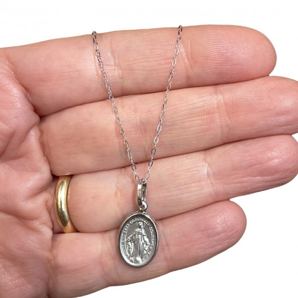 Necklace in 18 kt white gold Miraculous Medal