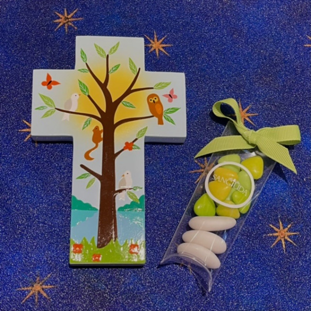 Favour tree of life cross la ronde