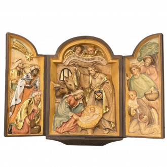 Wooden nativity triptych composed of three shovels | handmade wooden nativity triptych