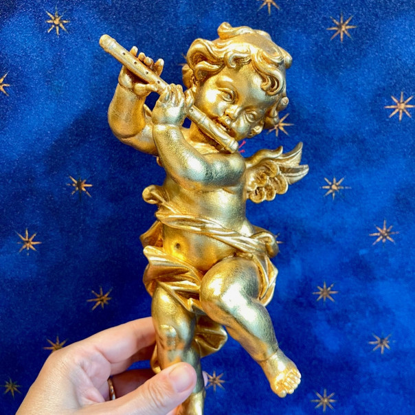 Putto legno dorato flauto
