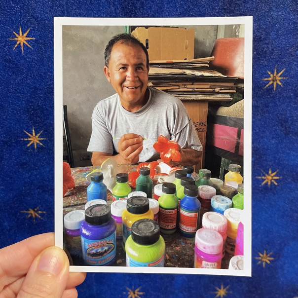 Small triptych Peruvian nativity scene