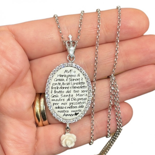 Collana Ave Maria