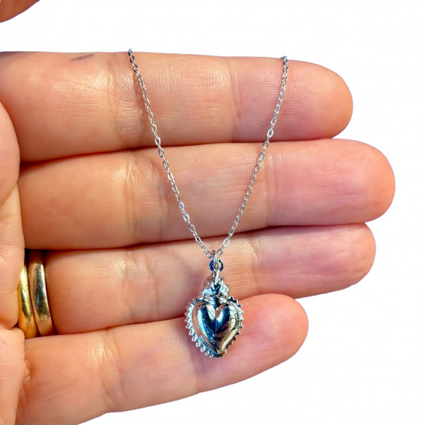 Sacred heart flame necklace in 925 sterling silver