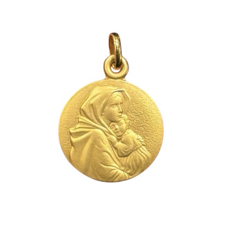 Madonna Ferruzzi gold medal