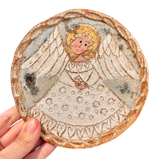 Round angel to hang