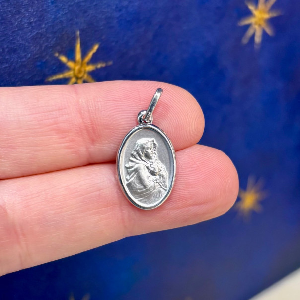 Our Lady of Ferruzzi medal in silver
