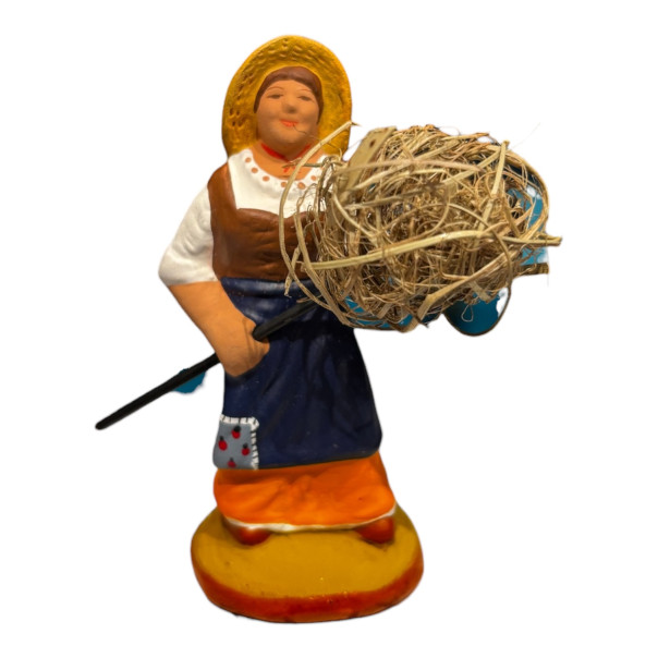 Donna con fieno Santons cm 6