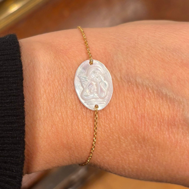 Guardian angel bracelet in gold and mother-of-pearl