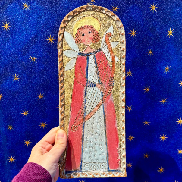Angel playing harp