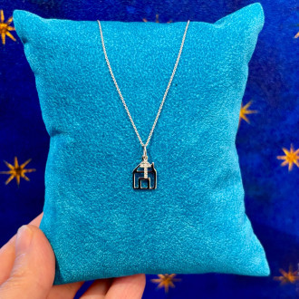 Living House Necklace in White Gold and Diamonds