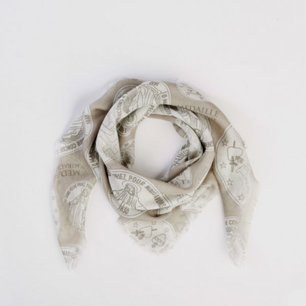 Infinity scarf of beige Medals