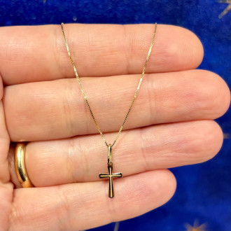 18K Gold Cross Engraved Small 2